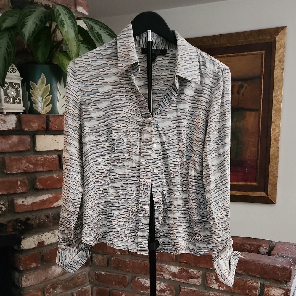 Lafayette 148 Petite Silk Wave Print Button-Up Blouse - Picture 2 of 12